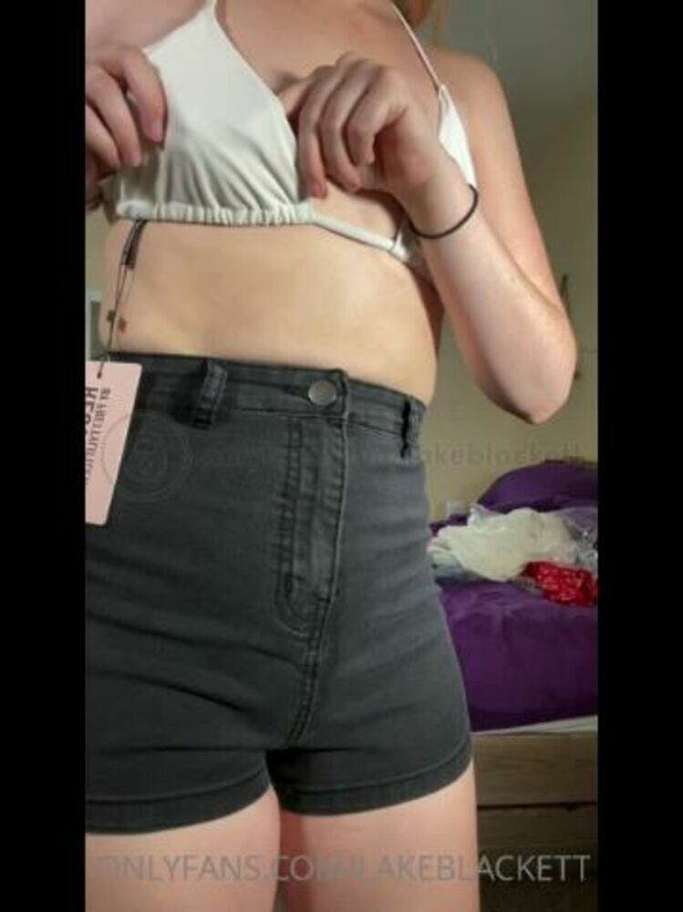 Onlyfans - lakeblackettfree - lakeblackettLittle summer try on haul Sorry its like a minute video for a handful of things - 18-07-2021 [updated: 2023-08-12]