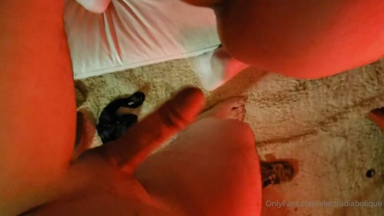 adult xxx video 23 Onlyfans - Electradiabolique - A quickie before you go working - 21-04-2021 on hardcore porn sexy hentai feet [updated: 2023-08-12]