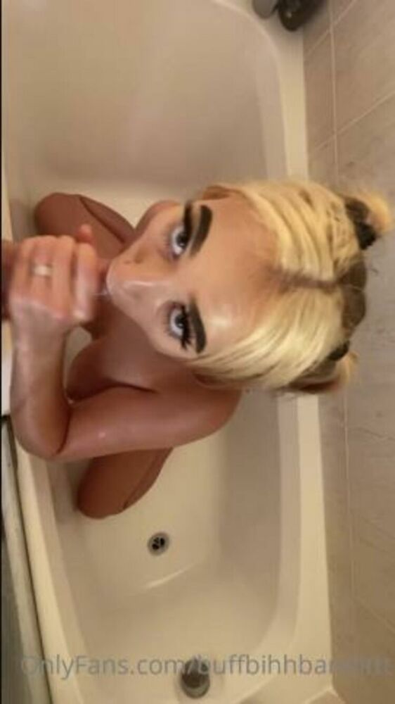 Onlyfans - buffbihhbandittt - I got all oily then sucked and got fucked in the shower daddy wanna make me cuuuuum - 23-06-2020 [updated: 2023-08-13]