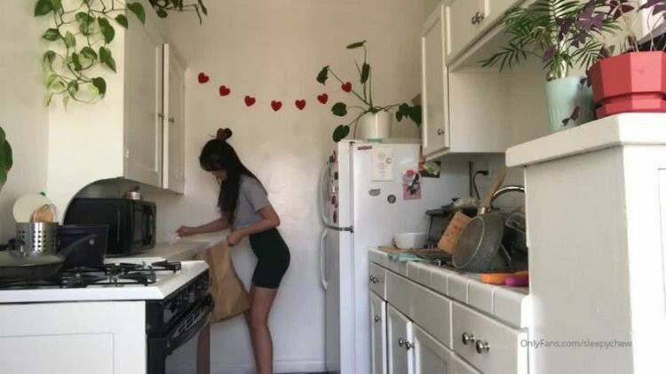 SleepyChew OnlyFans sleepychew-2019-11-28-15109562-Here s me trying to clean my kitchen in fast forward lol Video [updated: 2023-08-16]