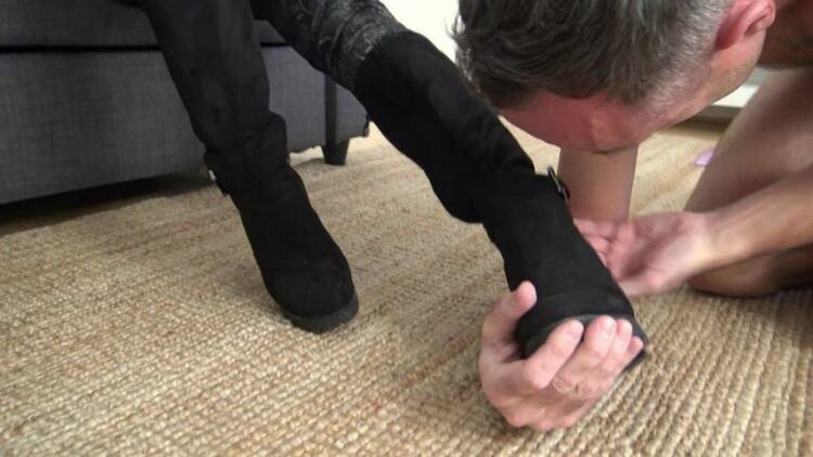 Boot Servant_[FreeFans.tv Best OnlyFans leaks] [updated: 2023-08-26]