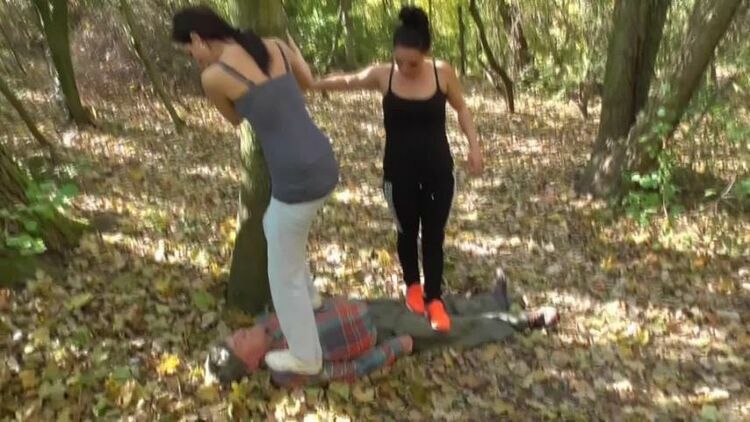 Trampling Mat Of Joggers_[watch fresh onlyFans leaks on FreeFans.tv] [updated: 2023-09-09]