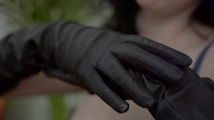 The Creak Of Latex Gloves_[FreeFans.tv Best OnlyFans leaks] [updated: 2023-09-10]