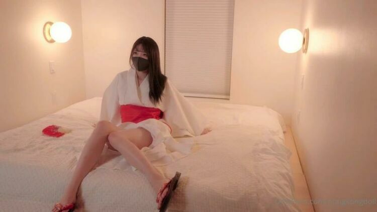 Hime in her bedroom (Full HD) [updated: 2023-10-12]