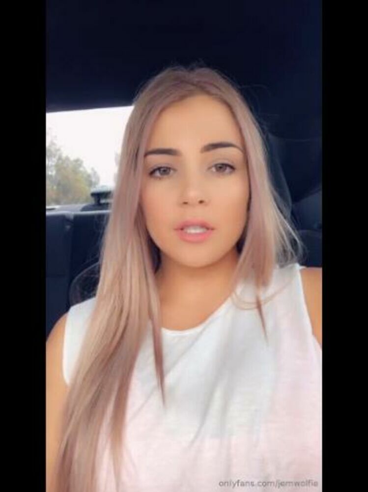 Jem Wolfie - Onlyfans video 05 [updated: 2023-10-23]