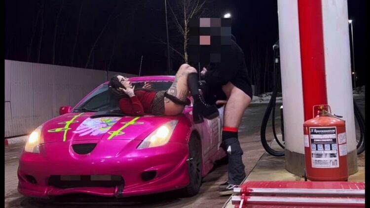 Grshmn aka Anastasia Grishman - Risky Sex With A Stranger At The Gas Station [updated: 2023-11-17]