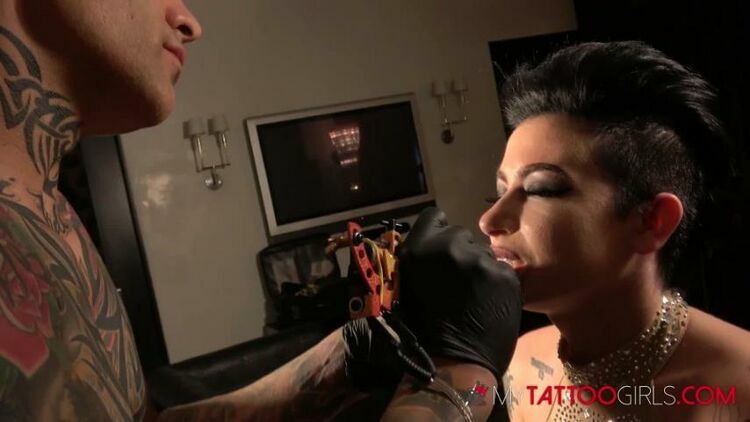 AltErotic - Adriana Lynn Short Interview And Lip Tattoo - 1080p [updated: 2023-11-27]