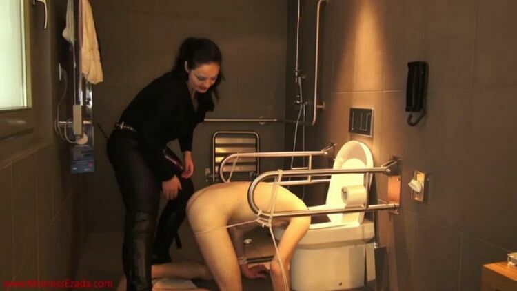 Mistress Ezada-Deepthroated, then fucked and ruined with his head in the toilet FULL UNCUT [865.6 MB] [updated: 2023-12-05]