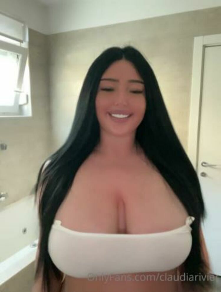 Claudia Rivier - Onlyfans Huge Tits Latina Video 20 [updated: 2023-12-10]