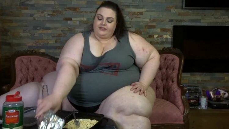 SSBBW Juicy Jackie – Pasta Fat Chat [updated: 2023-12-19]