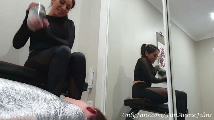 Fun Aussie Couple – Drown In My Nasty Workout Foot Sweat [updated: 2023-12-19]