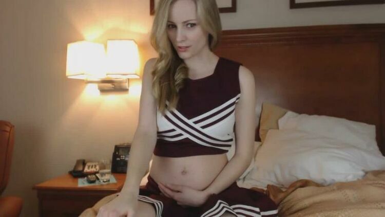 Cheerleader made to Show off Pregnant Belly [updated: 2023-12-24]