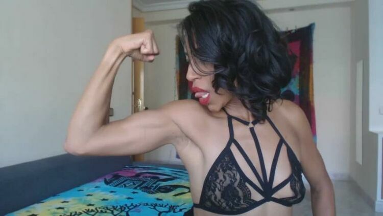 Sexy Ebony Milf Bicep flexing [updated: 2023-12-30]