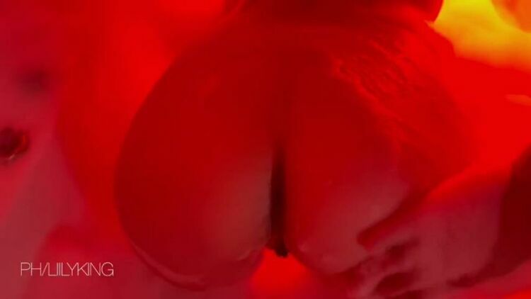 Liilyking - Blue Neon Enters Her Pussy, Engulfing Her In Red Flames. [updated: 2024-01-06]