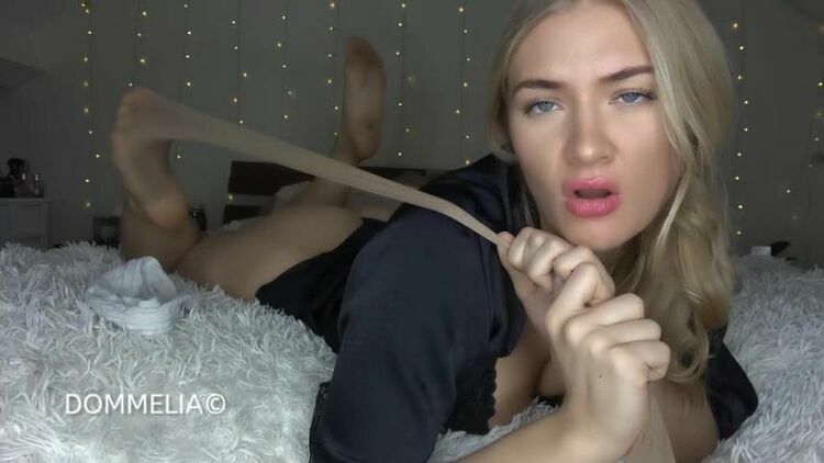 Dommelia : Filthy Socks And Ft Edging Tease Dirty Talk and Masturbation Instructions [updated: 2024-01-09]