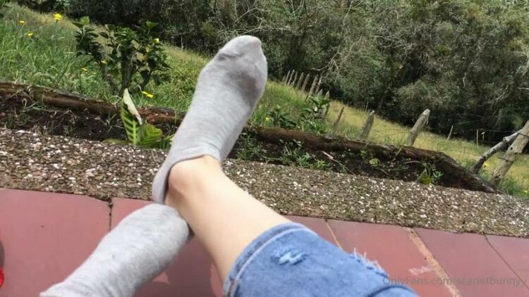 ScarletBunny / Onlyfans Scarletbunnyy - natural toenails scarletbunny feet foot toenails toes footfetish fetiches 04-09-2020 - Car [updated: 2024-01-14]