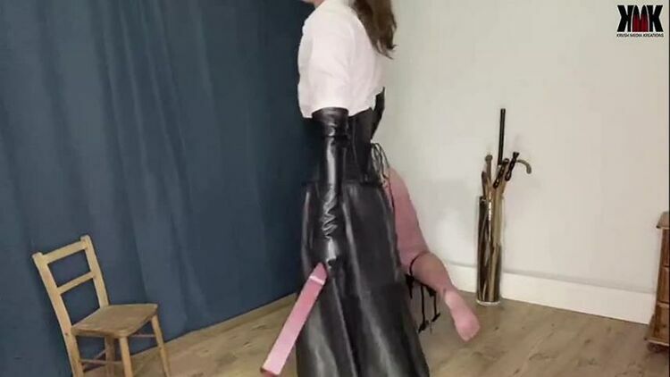 Mistress Krush UK, Strapping My Boy [updated: 2024-01-19]