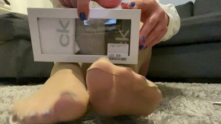 Ana - anas socks / Onlyfans Anassocks - this goes out for my nylon sock lovers watch me put on my new nylons and socks 12-12-2020 - Nylons [updated: 2024-01-21]