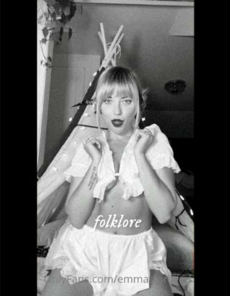 Emmastarseed / Onlyfans - b w swiftie style 22-09-2020 - African [updated: 2024-01-21]