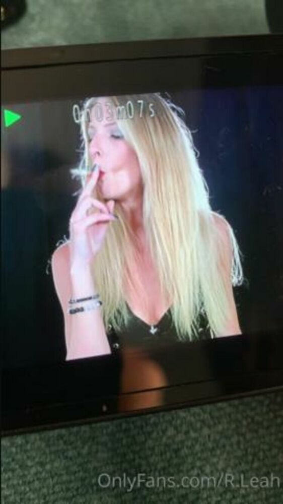 Rebecca Leah - rleah / Onlyfans Rleah - cheeky sneak preview of the smoking custom i have just filmed for womenwhosmokecom 13-05-2020 - Smoking [updated: 2024-01-26]