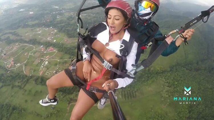 PornHub.com - Mariana Martix Squirts While Paragliding [FullHD 1080p] [updated: 2024-02-01]