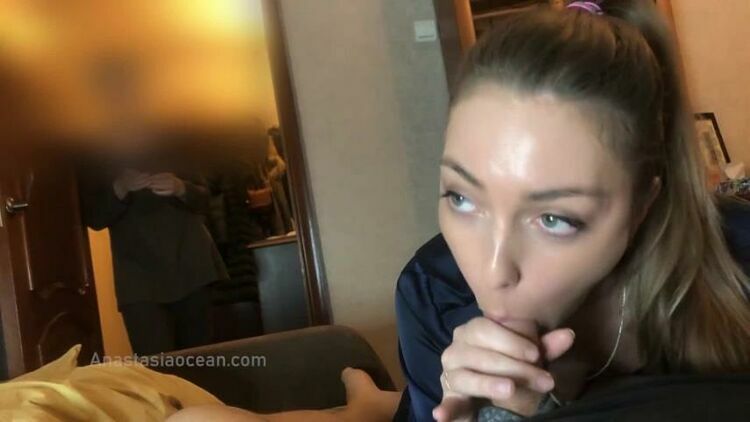 PornHub.com - My Mom Catched Me Giving a Blowjob To My Boyfriend. We Were Talking And She Watched How I Suck [FullHD 1080p] [updated: 2024-02-01]