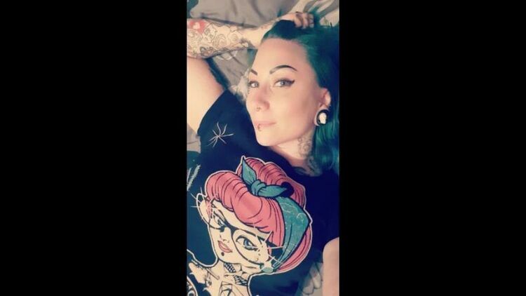 TattooedMilfyMama – Get to Know Me Snapchat Premium Goodies [updated: 2024-02-04]