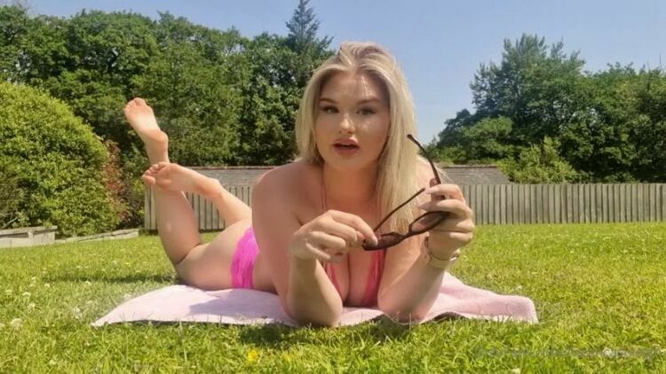 Mean Cashleigh – Jerk Your Pathetic Little Loser Stick To The Body Of The Hot Brat Next Door [updated: 2024-02-05]