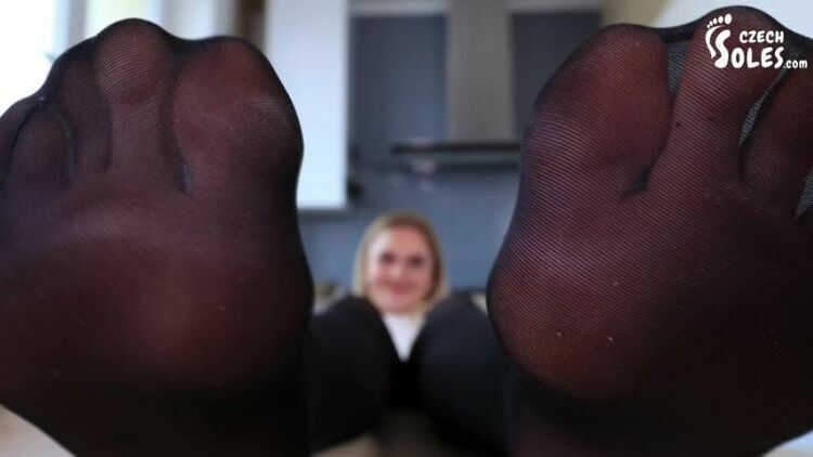 Czech Soles – Double Pantyhose Office Foot Worship [updated: 2024-02-06]