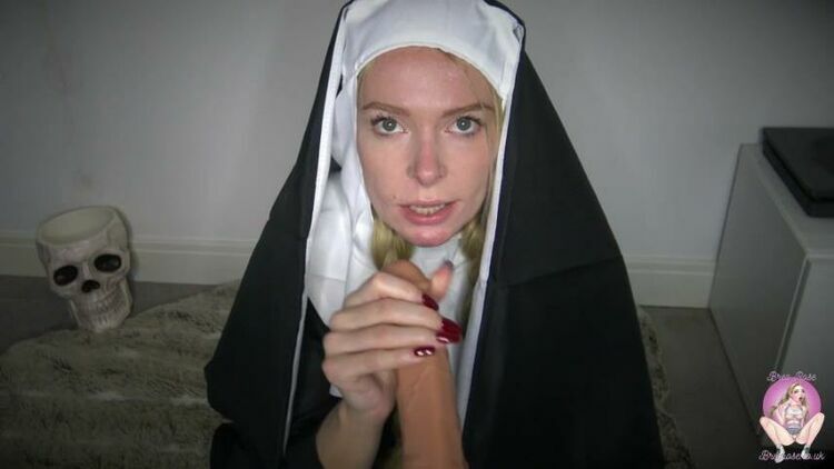 Brea Rose – Nun drains you of your demons [updated: 2024-02-09]