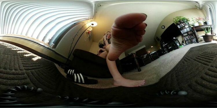 Tinyguycustoms – Zaurus Shrunken Stepdad – VR360 [updated: 2024-02-11]