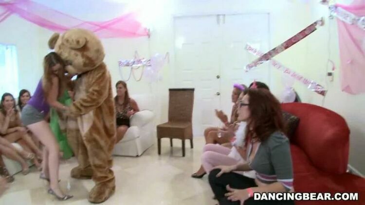 DancingBear - Downtown House Call For Big Dick Male Strippers! [HD 720p] [updated: 2024-02-14]