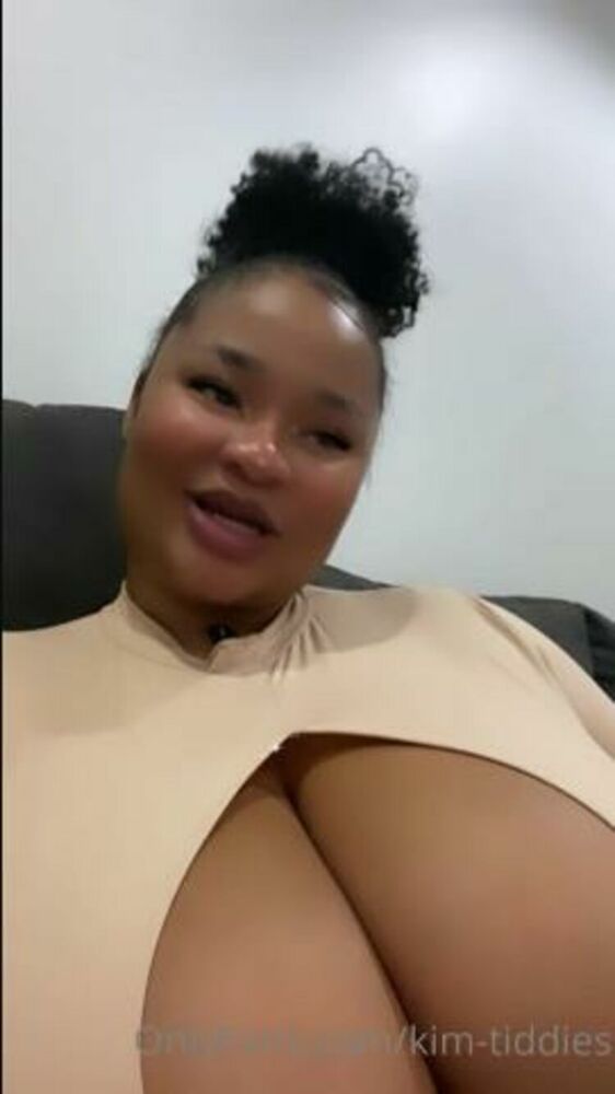 Kim Tiddies / Onlyfans Kim - tiddies 02-09-2021 - African [updated: 2024-02-17]