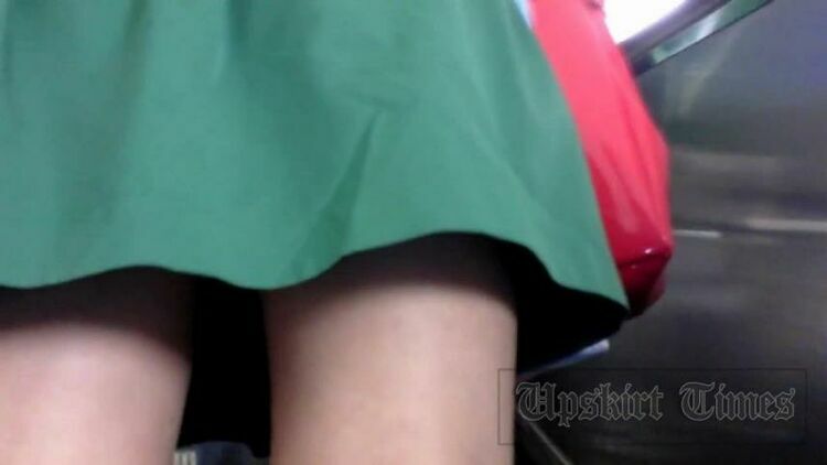 Upskirt-times.com- Ut 1828# Take a look at this blondie in short green skirt. Long legs of the beauty... - k2s.tv [updated: 2024-02-21]