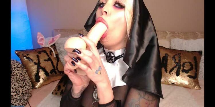 LoraFlower – Super Hot Nun Outfit [updated: 2024-02-22]