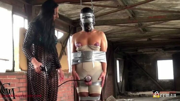 German Mistresses - Lady Luciana - Vacuum Play In The Lost Place - HD 720p [updated: 2024-02-29]