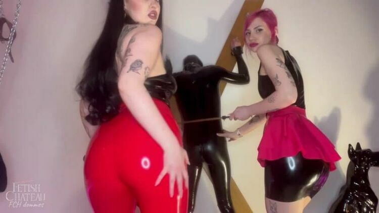 Fetish Chateau Dommes - 2 Latex Mistresses spanking rubber gimp on the cross - FullHD 1080p [updated: 2024-03-15]