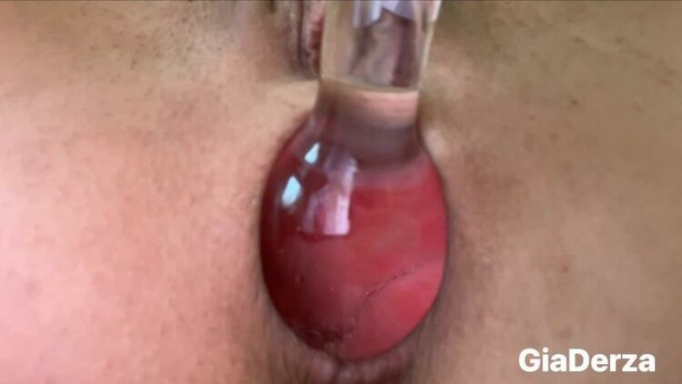 Gia Derza -  Glass Toy Anal Training [Manyvids] (FullHD 1080p) [updated: 2024-03-23]