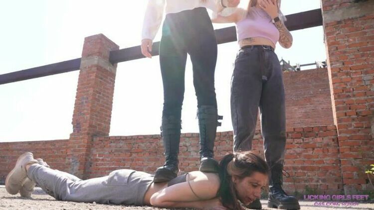 Licking Girls Feet - Alisa And Nicole - Humiliation on an abandoned house - FullHD 1080p [updated: 2024-03-24]