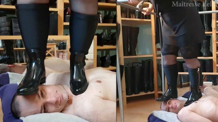 Maitresse Lelia - Trampling in Rubber Boots - FullHD 1080p [updated: 2024-03-25]