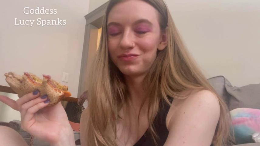 LucySpanks — Pay to Watch Me Eat [updated: 2024-04-06]