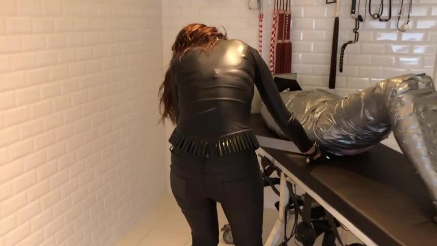 Danish Femdom — mummification [updated: 2024-04-08]