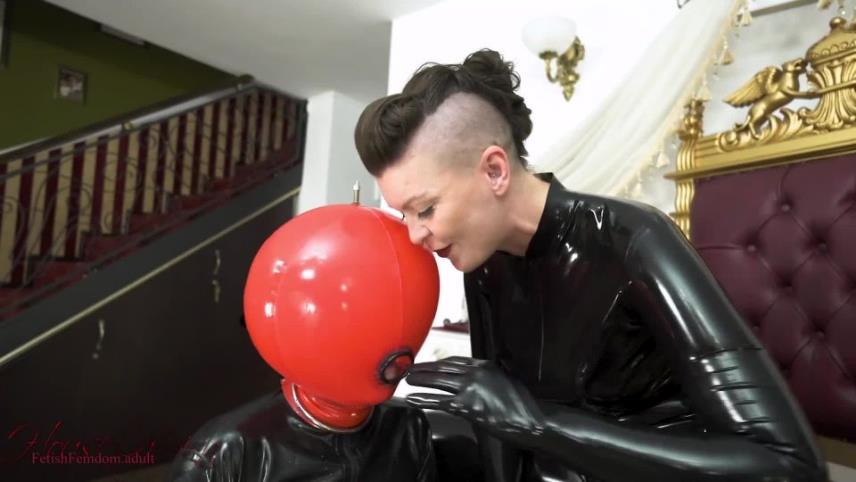 House of Sinn: Lady Valeska tests Her inflatable toys gag reflex with Her fingers before fucking him in the mouth with Her big strap-on [updated: 2024-04-11]