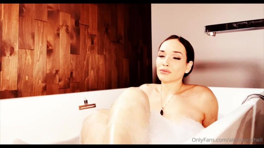 AlexxavonHell — Bath time [updated: 2024-04-12]