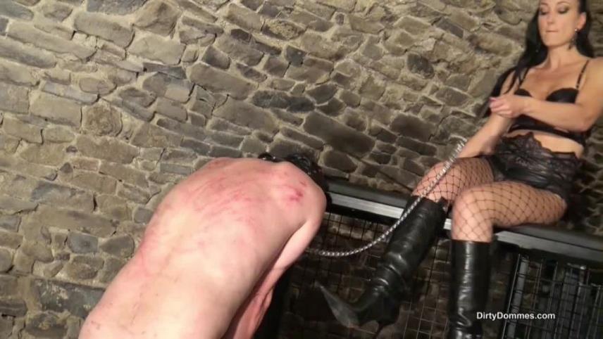 Dirty Dommes: Fetish Liza - Caged Boot Whore [updated: 2024-04-13]