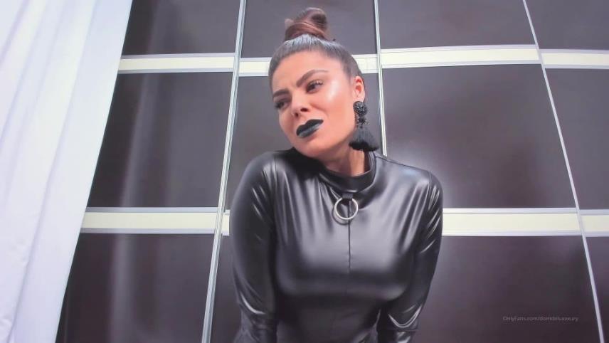 Goddess Domdeluxury – Time For Your Daily Dose Of Me Under Black Lips [updated: 2024-04-16]