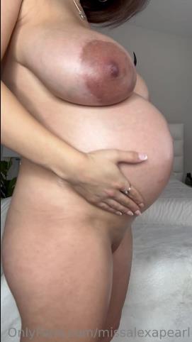 Miss Alexa Pearl – Hot Mommy Pregnant JOI [updated: 2024-04-22]