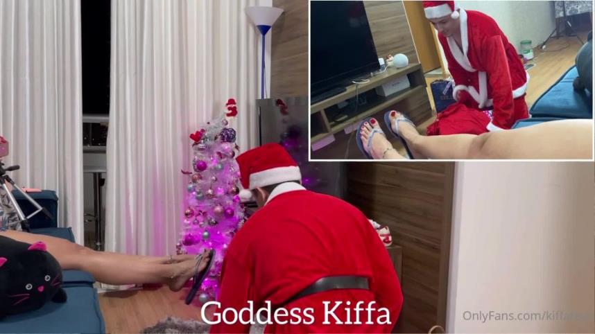 Kiffa Feet Deusa - Goddess Kiffa - Bad girl tricks and steals Santa Gifts EP 2 - FullHD 1078p [updated: 2024-04-23]