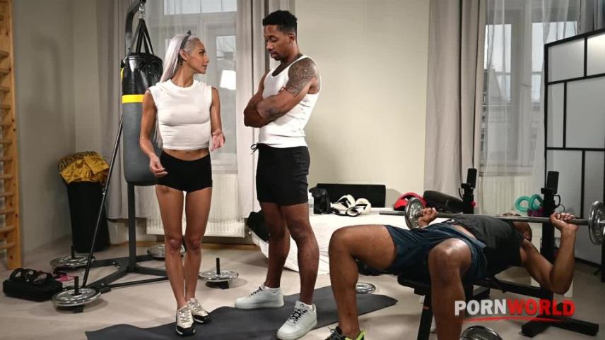 Veronica Leal : Boxing Babe Veronica Leal Enjoys DP From Her BBC Trainers GP2889 [PornWorld] (HD 720p) [updated: 2024-05-02]