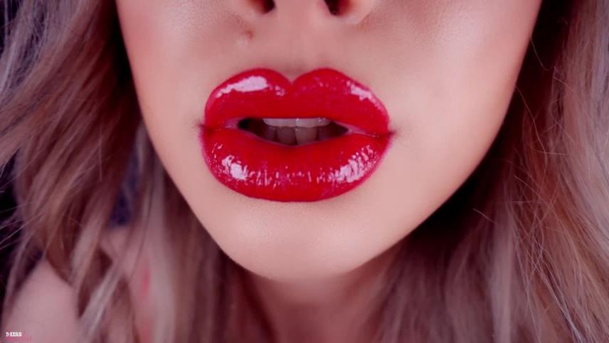 Miss Amelia - Make Cummies For Shiny Red Lips - FullHD 1080p [updated: 2024-05-20]